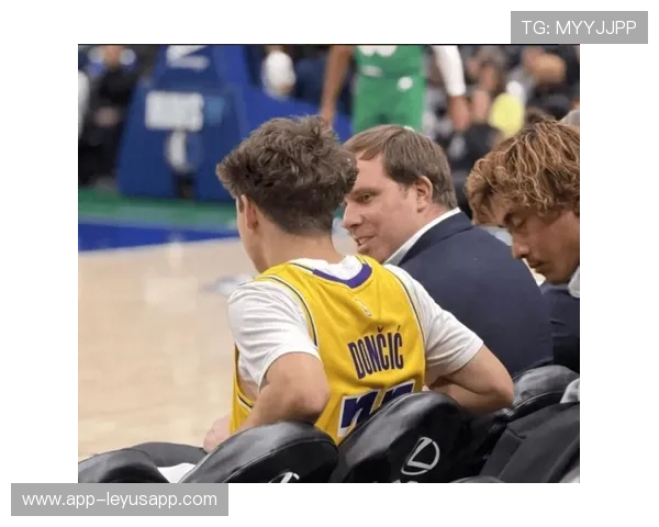 独行侠管理层被开除：一次震荡中的商业启示